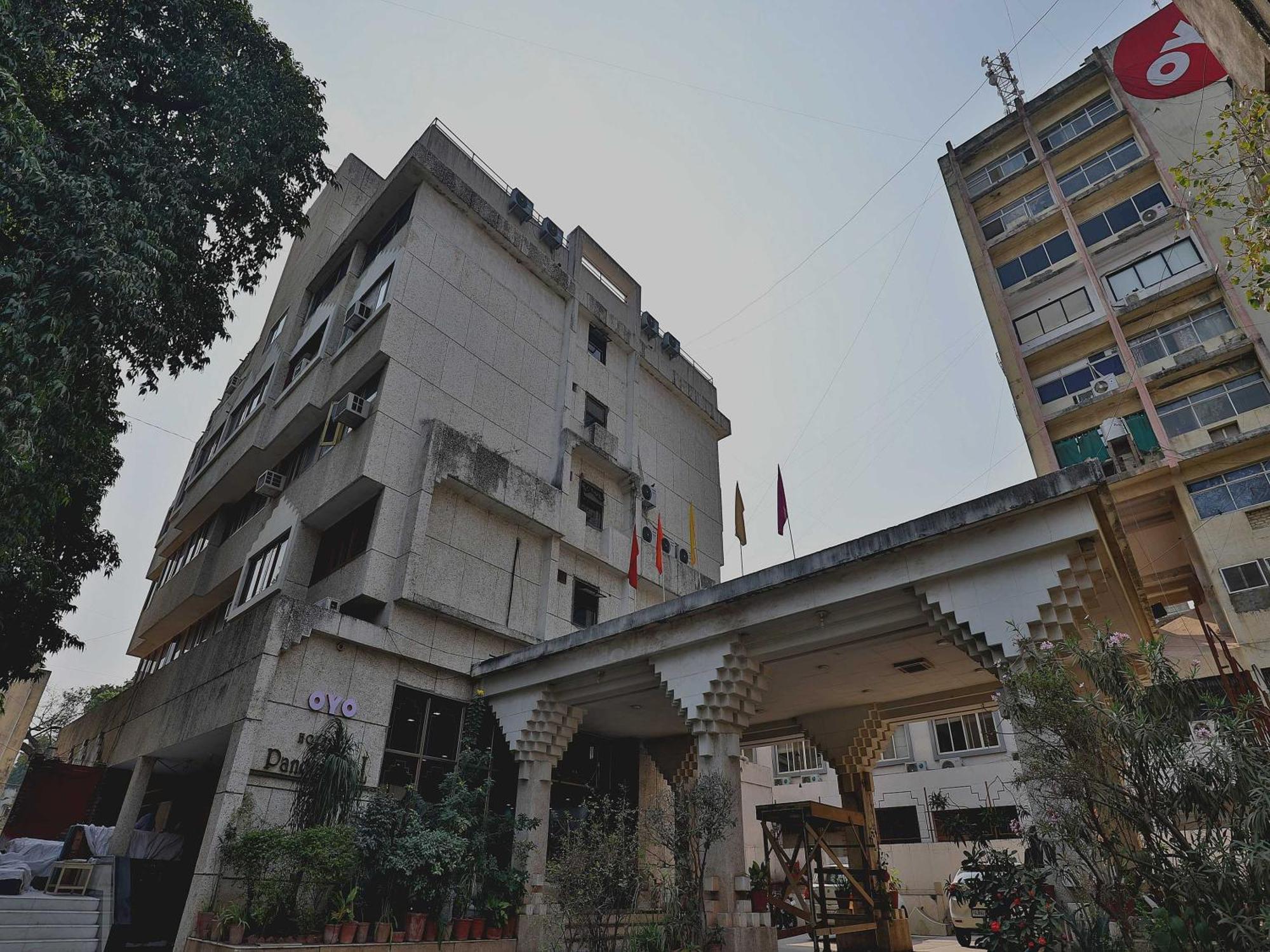 Collection O Panchsheel Hotel วาโดดารา ภายนอก รูปภาพ